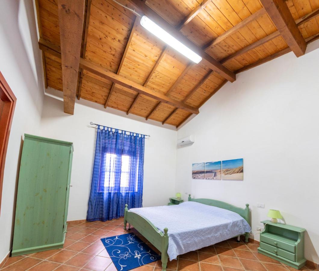 Is Cuccus Bed & Breakfast Masainas Exterior photo