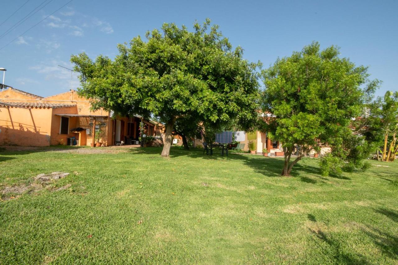 Is Cuccus Bed & Breakfast Masainas Exterior photo